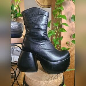 John Fluevog Superfly Jive Leather Platform Ankle Boot W 8 W8